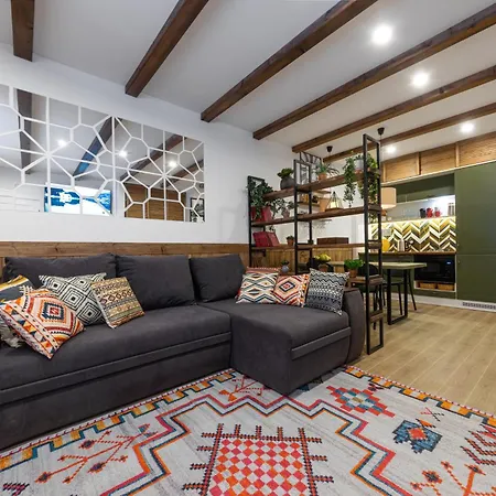 Freeman-3A - 4Місний Апартамент З Кухнею, Терасою, Грилем - На Увесь Перший Поверх Котеджу *