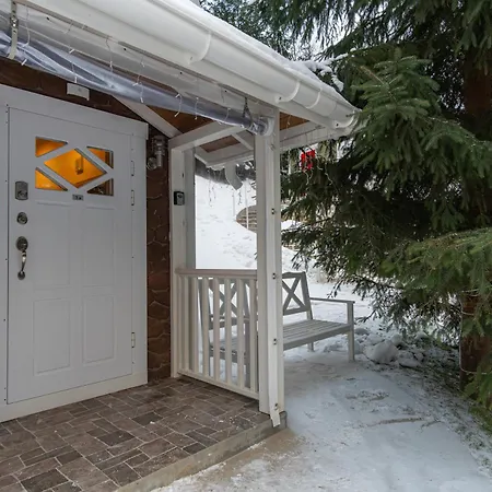 Freeman-3A - 4Місний Апартамент З Кухнею, Терасою, Грилем - На Увесь Перший Поверх Котеджу